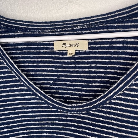 MADEWELL V-NECK BUBBLE-SLEEVE SWEATSHIRT IN BLUE - Picture 3 of 6